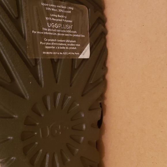 UGG Brand New Boots No box - Picture 3 of 4